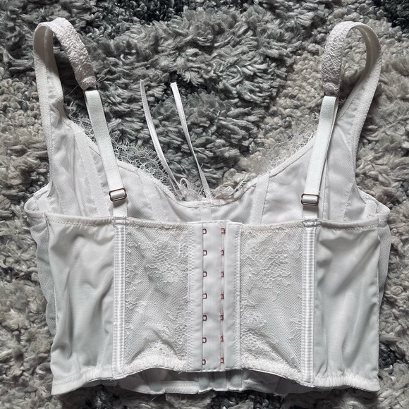 victoria’s secret corset top - Picture 3 of 4